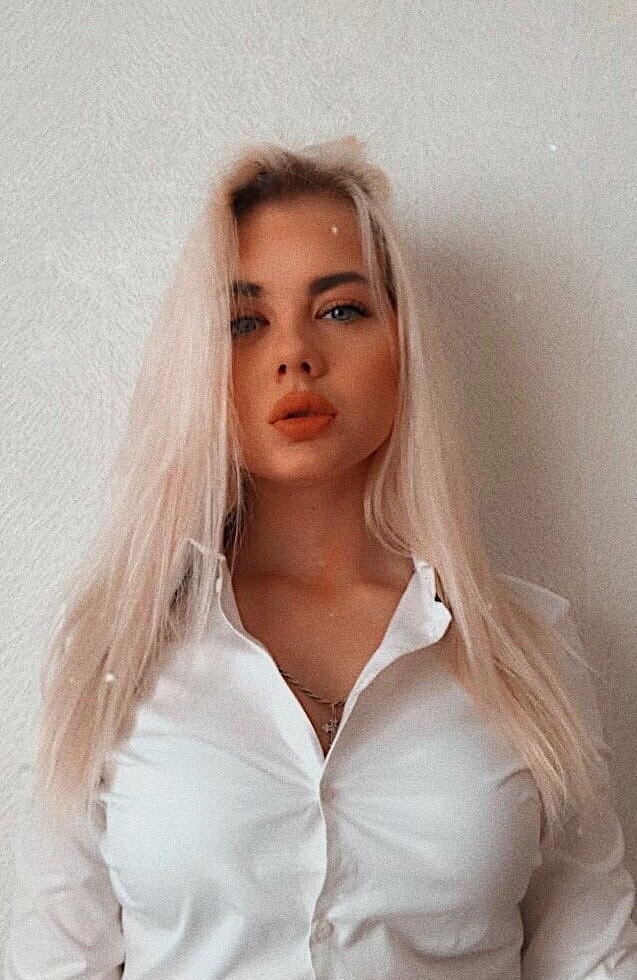 Алена привлекальеная девушка из Алчевска цена от 3500 руб