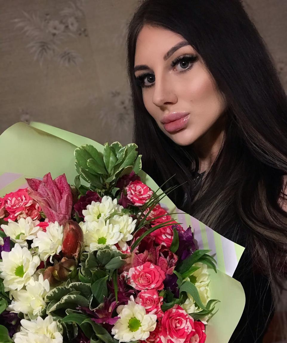 Ольга привлекальеная девушка из Алчевска цена от 3500 руб