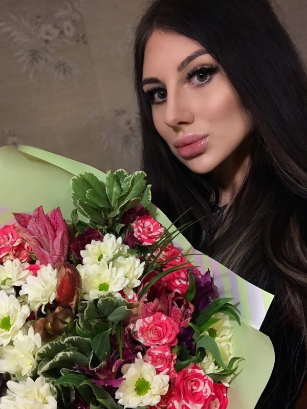 Ольга привлекательная девушка из Алчевска цена от 3500 руб