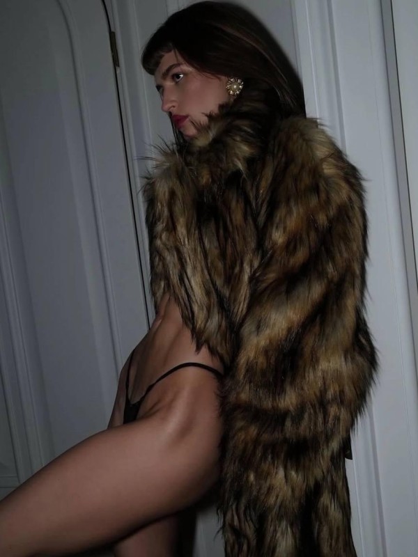 ЛАДОЧКА привлекательная девушка из Алчевска цена от 8000 руб